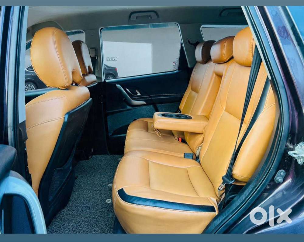 Mahindra Xuv500 W7, 2018, Diesel