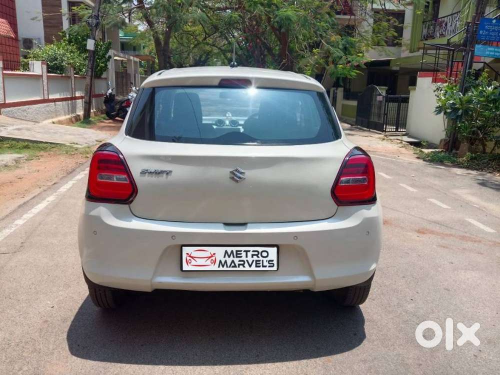Maruti Suzuki Swift 1.2 Vxi (o), 2023, Petrol