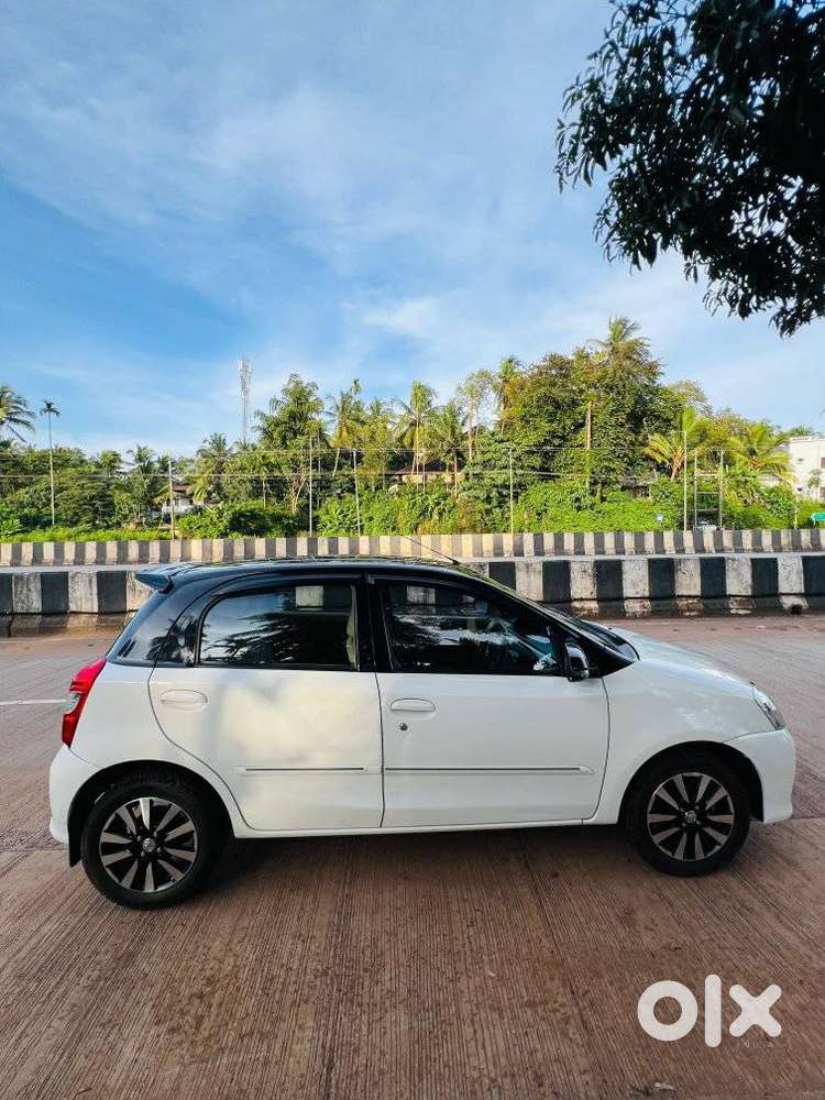 Toyota Etios Liva 1.2 Vx, 2019, Petrol