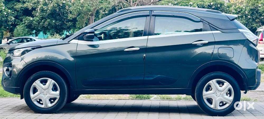 Tata Nexon 1.2 Revotron Xm (s), 2020, Petrol