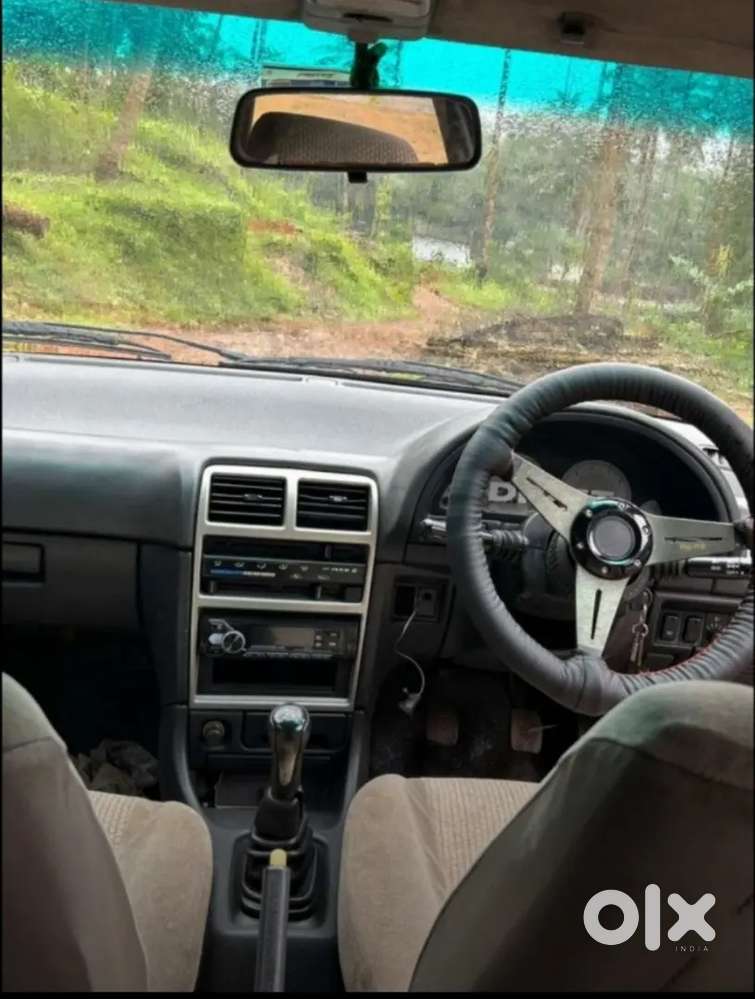 Maruti Suzuki Esteem 2005 Petrol