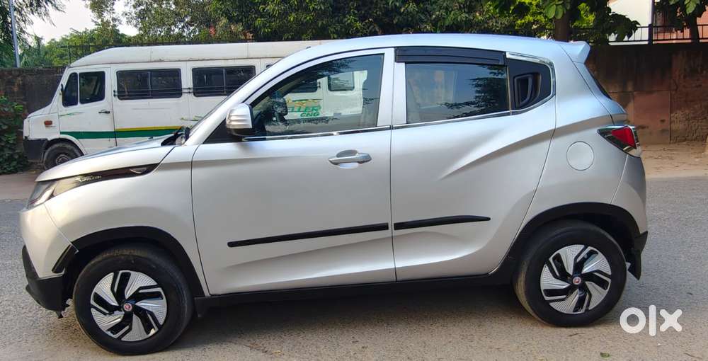 Mahindra Kuv 100 Mfalcon G80 K4 Plus, 2016, Petrol
