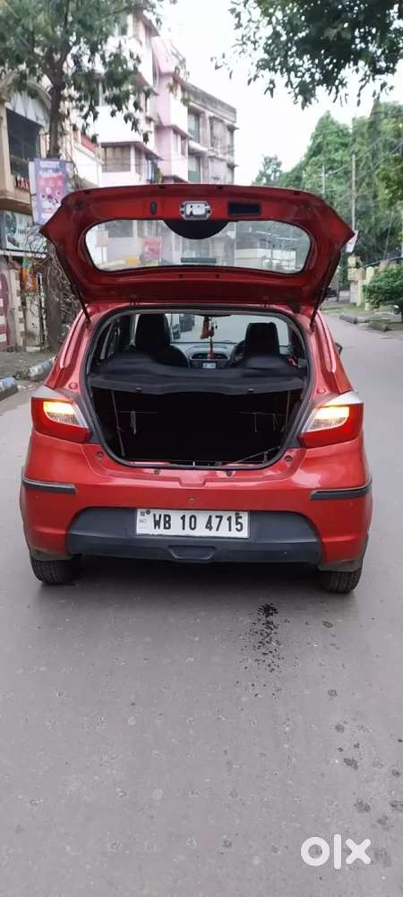 Tata Tiago Xz, 2018, Petrol
