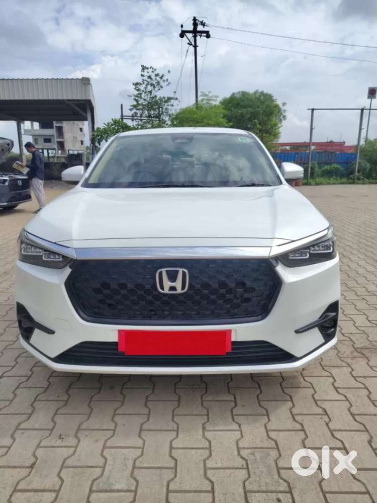 Honda Amaze, 2024, Petrol