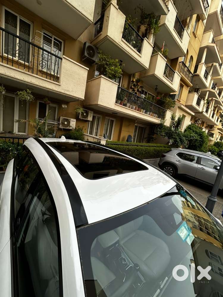 Mahindra Xuv700 Ax7 Petrol 2022