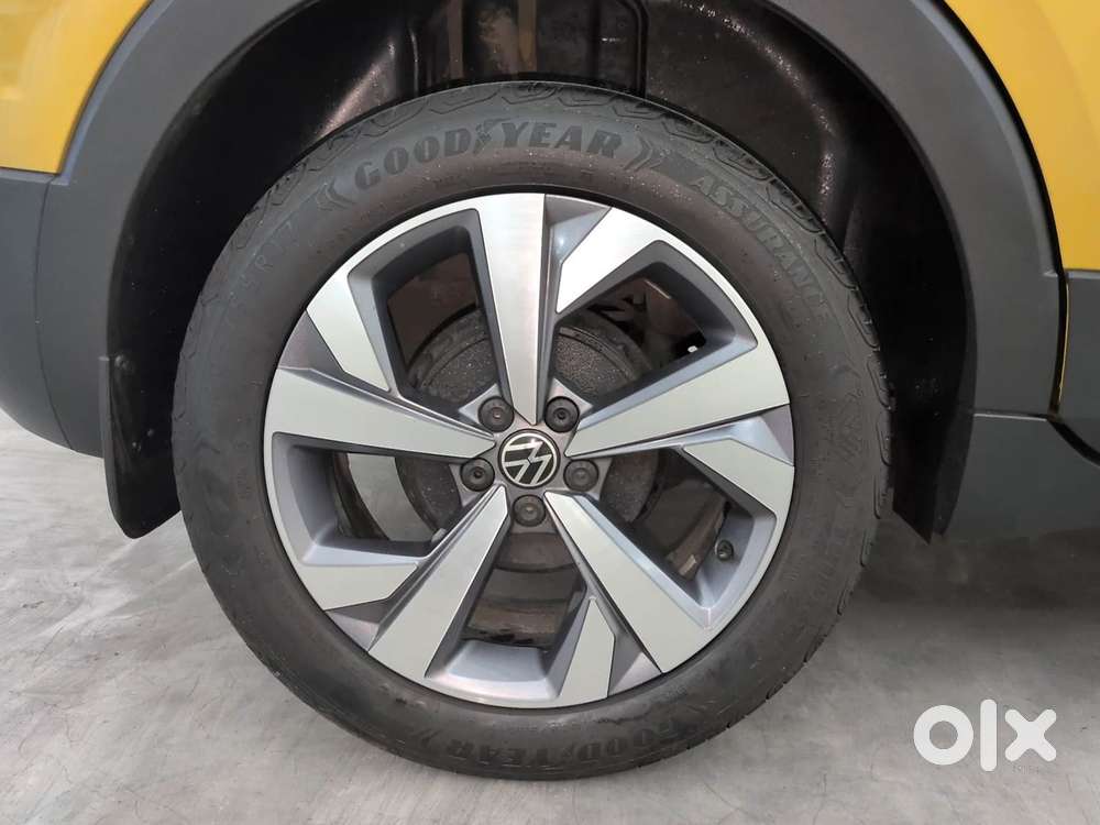Volkswagen Taigun Topline 1.0 Tsi At (electric Seats), 2022, Petrol
