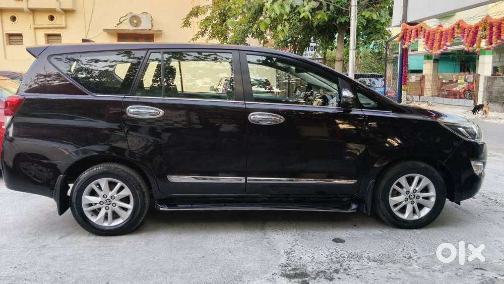Toyota Innova Crysta 2.4 V 8 Str, 2018, Diesel
