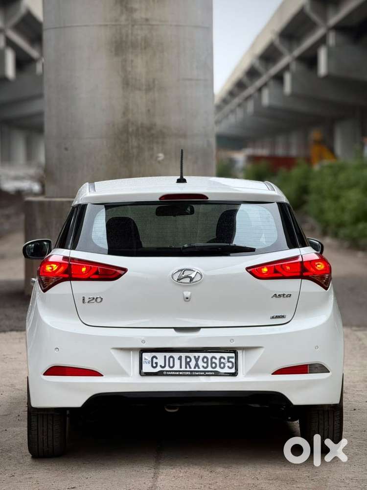 Hyundai I20 1.4 Asta (o) Crdi, 2017, Diesel