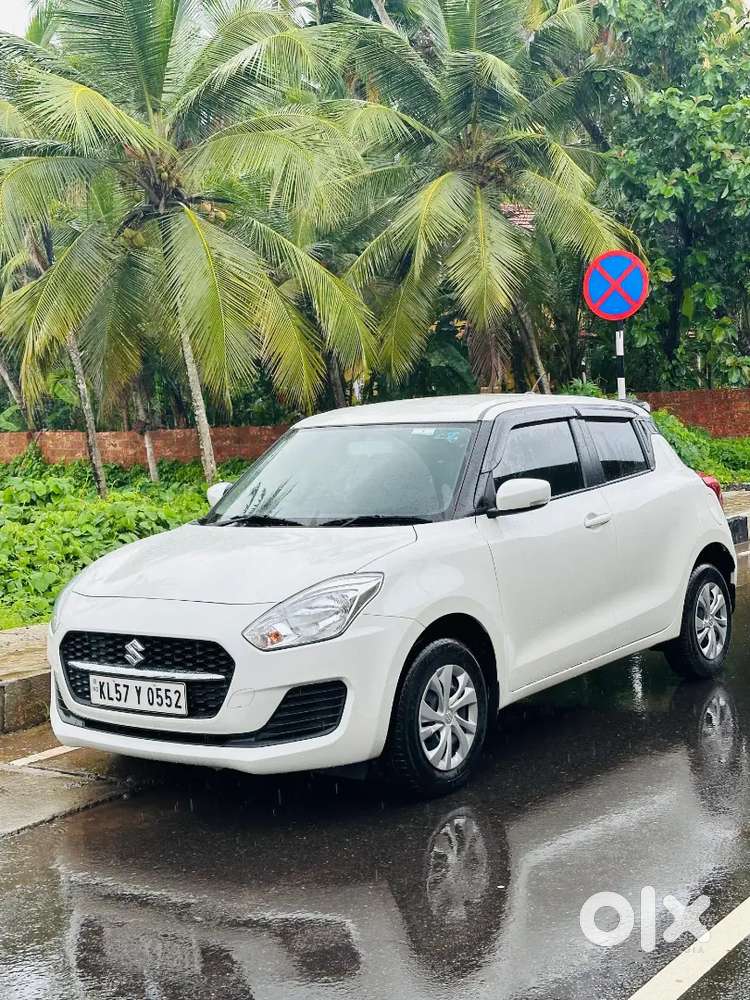 Maruti Suzuki Swift Vxi, 2022 Single Owner 18000 Km
