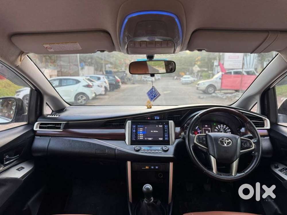 Toyota Innova Crysta 2.4 V, 2017, Diesel