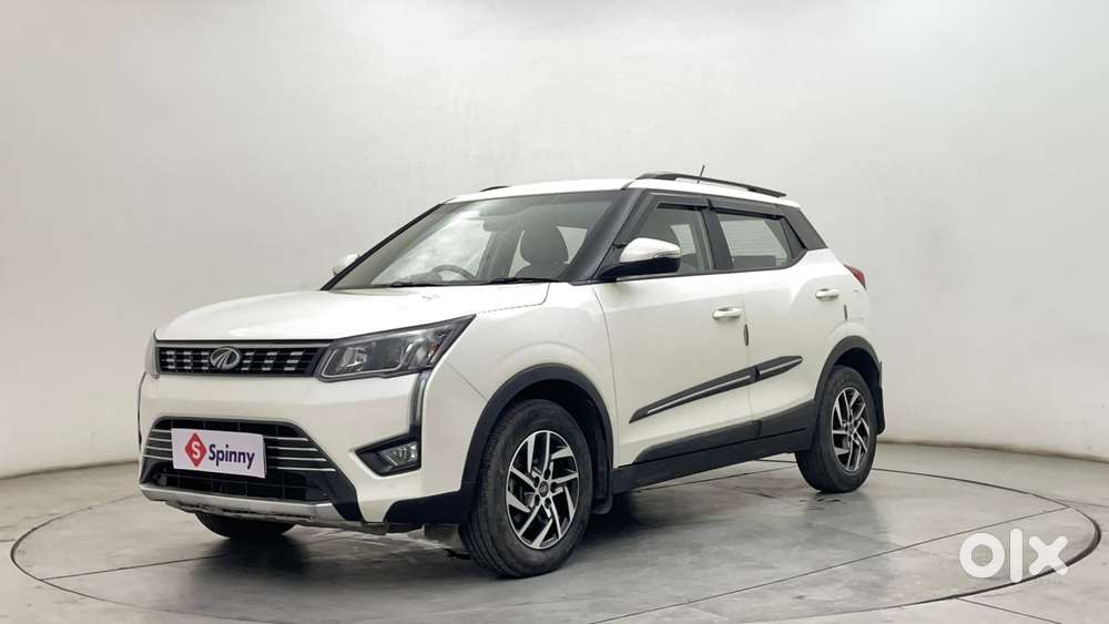 Mahindra Xuv300 W8 (o) 1.5 Diesel Amt, 2022, Diesel