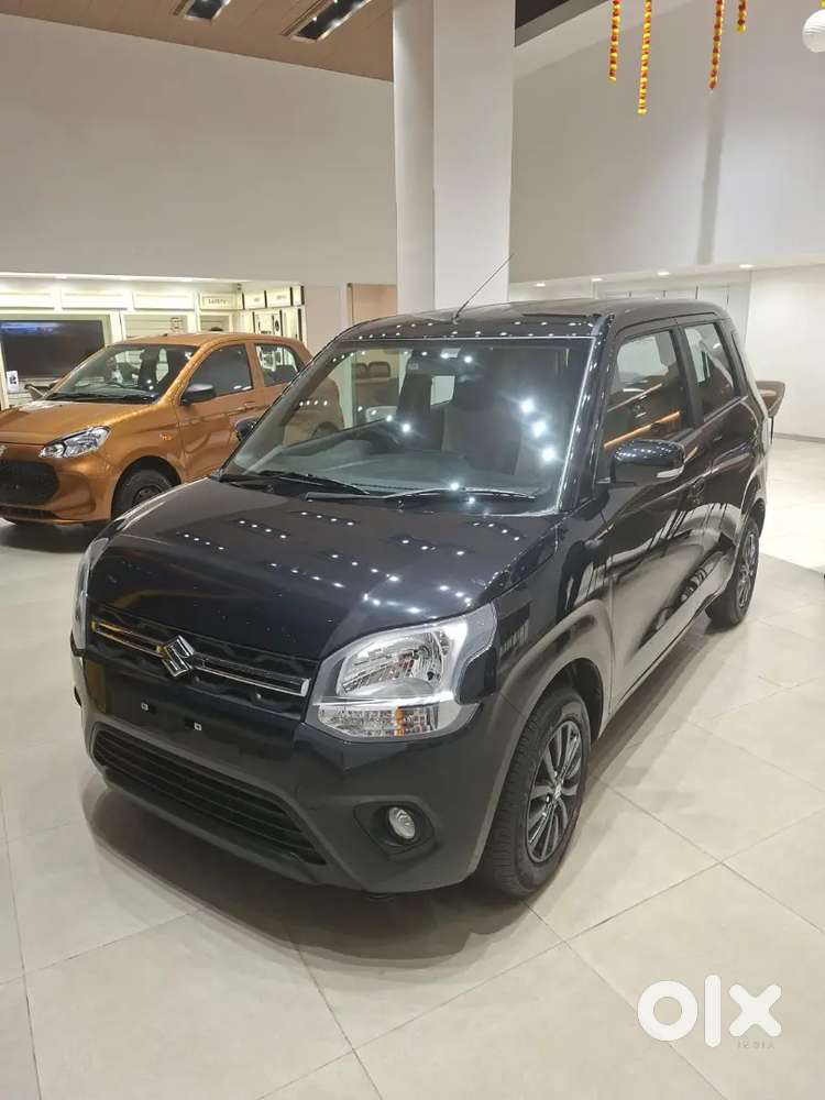 Maruti Suzuki Vehicles Available Showroom Vehicle