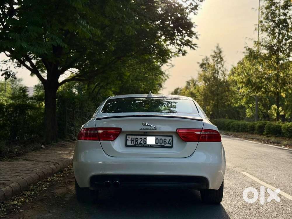 Jaguar Xe 2018