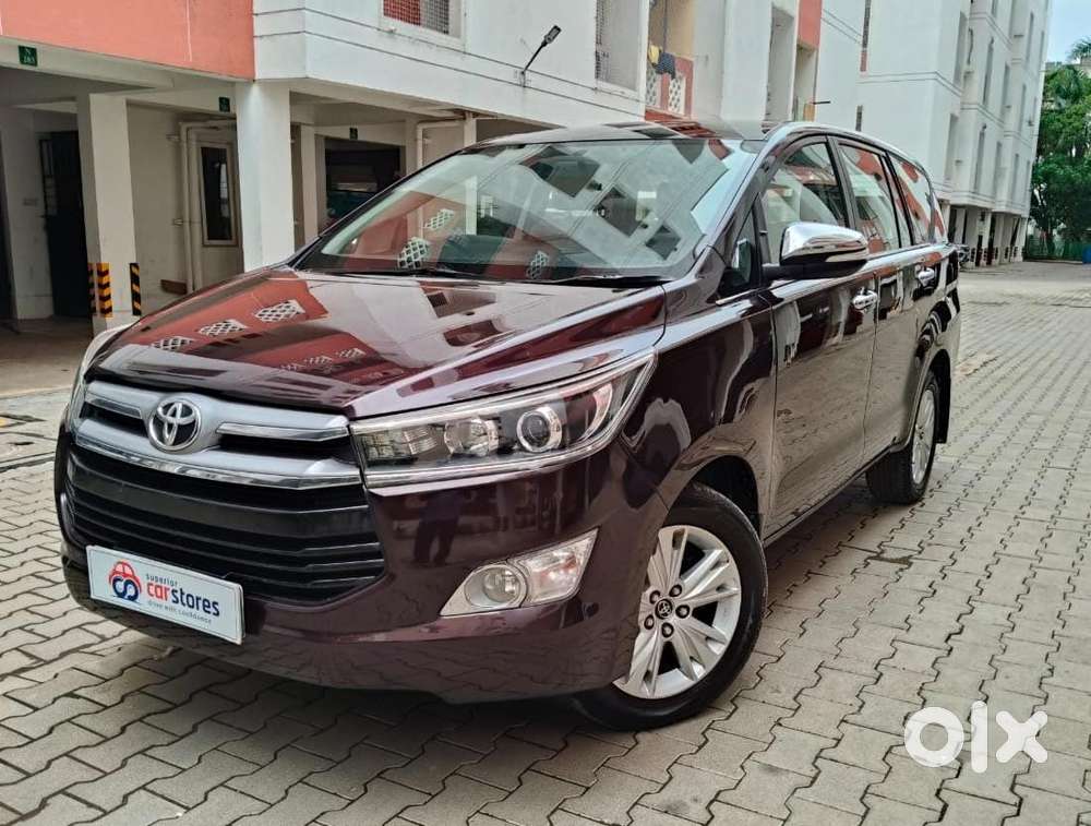 Toyota Innova Crysta 2.8z Automatic, 2016, Diesel