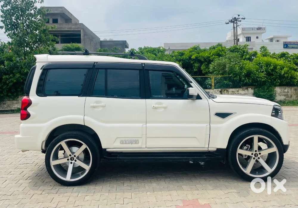 Mahindra Scorpio 2020 Diesel 36000 Km Driven