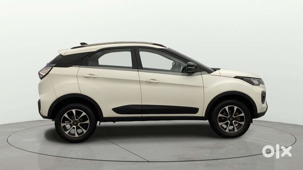 Tata Nexon 1.2 Revotron Xza Plus Premium, 2021, Petrol