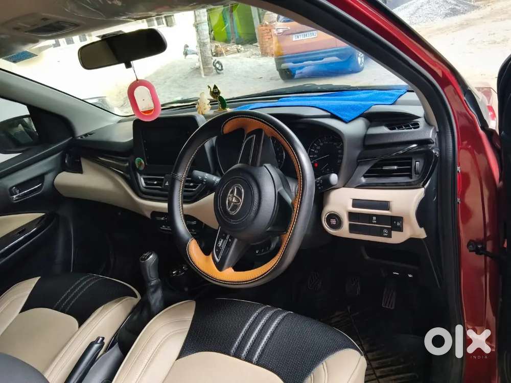Toyota Glanza 2024 Petrol 30000 Km Company Service Record