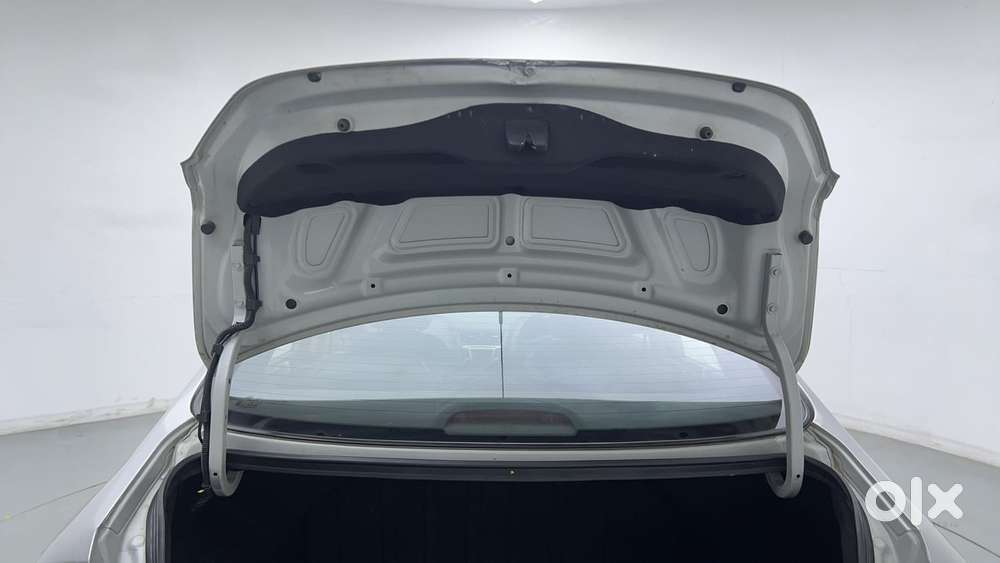 Hyundai Verna 2016-2017 1.6 Vtvt S, 2016, Petrol