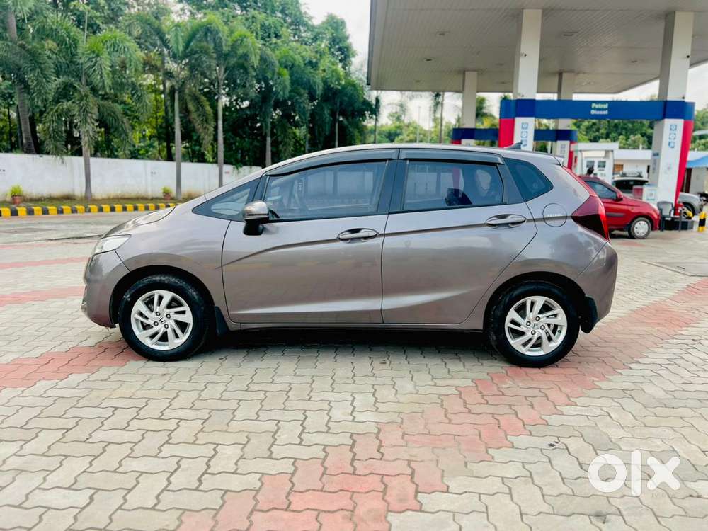 Honda Jazz V Cvt, 2015, Petrol