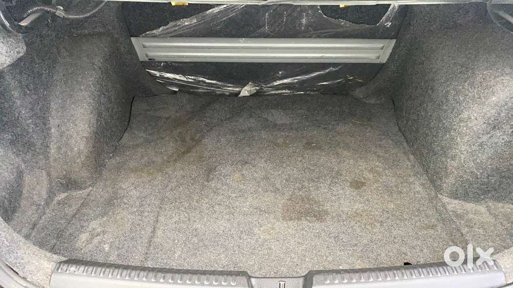 Skoda Rapid 1.6 Mpi At Style, 2018, Petrol