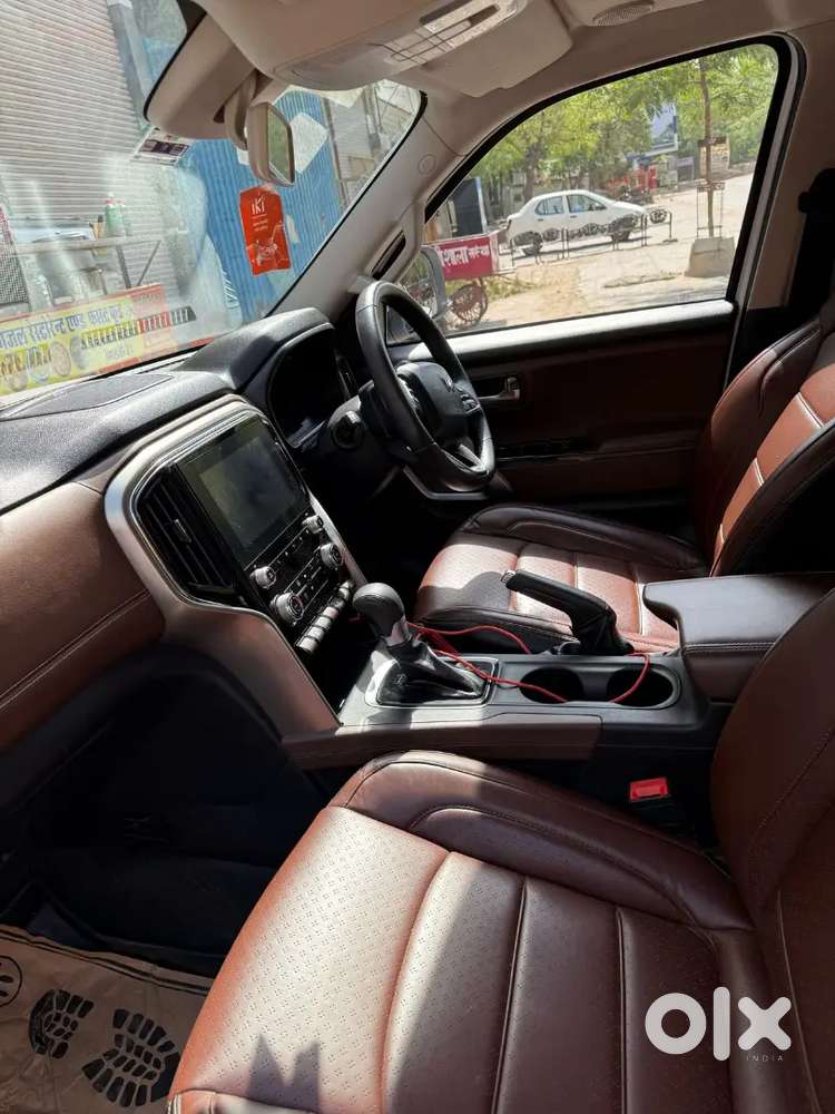 Mahindra Scorpio N 2024 Z8 Select Diesel