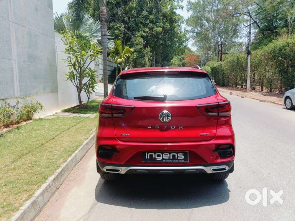 Mg Astor 1.5 Savvy Cvt S Red, 2023, Petrol