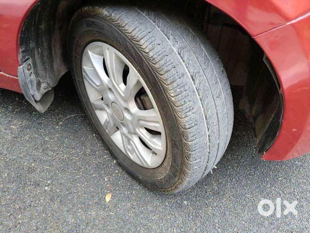 Tata Tiago 1.2 Revotron Xza, 2018, Petrol