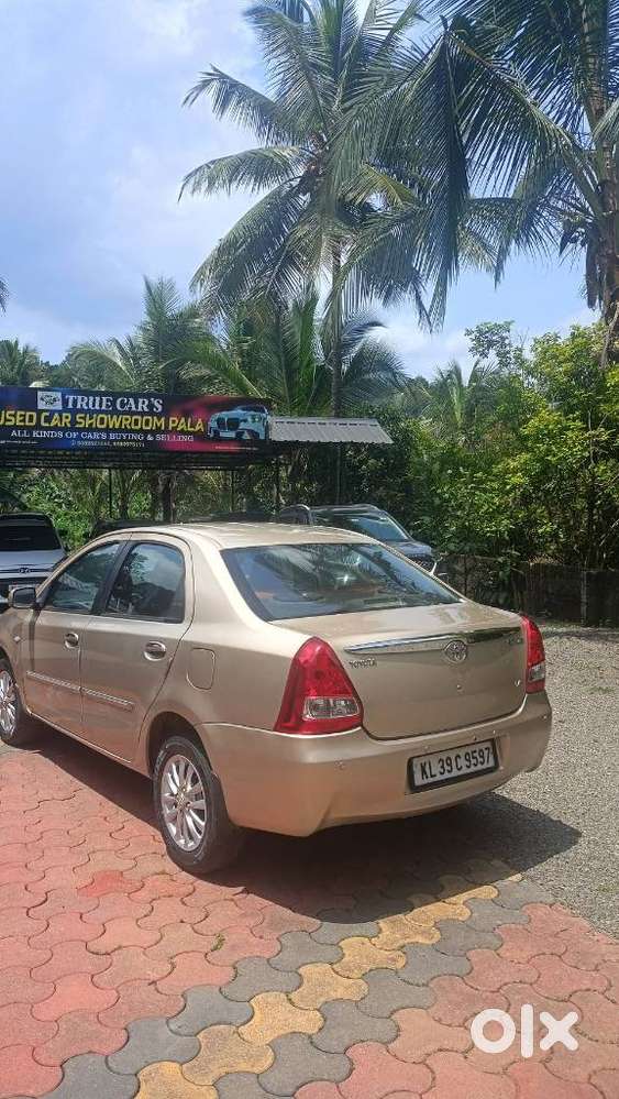 Toyota Etios V Sp, 2011, Petrol