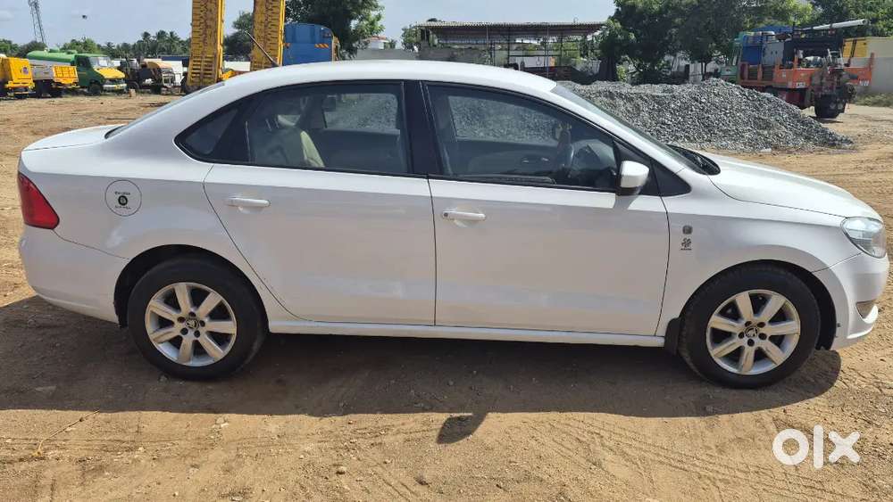 Skoda Rapid 2014 Diesel Well Maintained