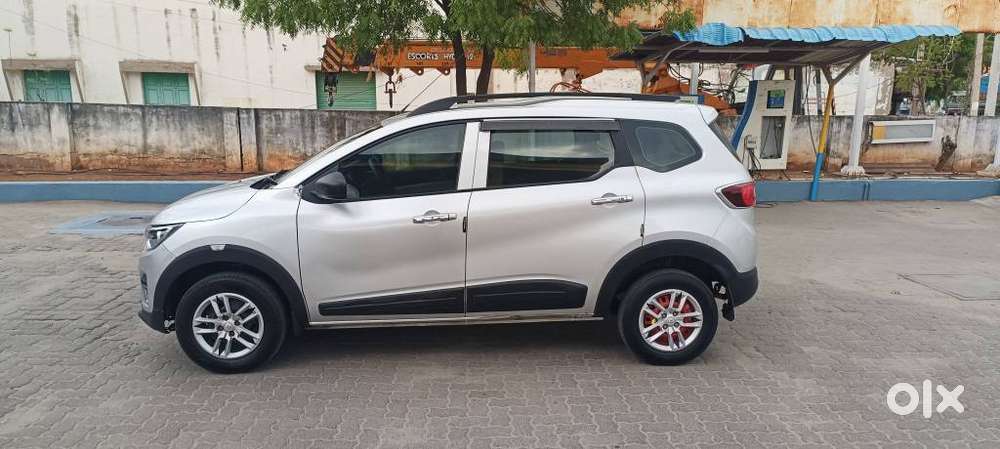 Renault Triber Rxl, 2022, Petrol