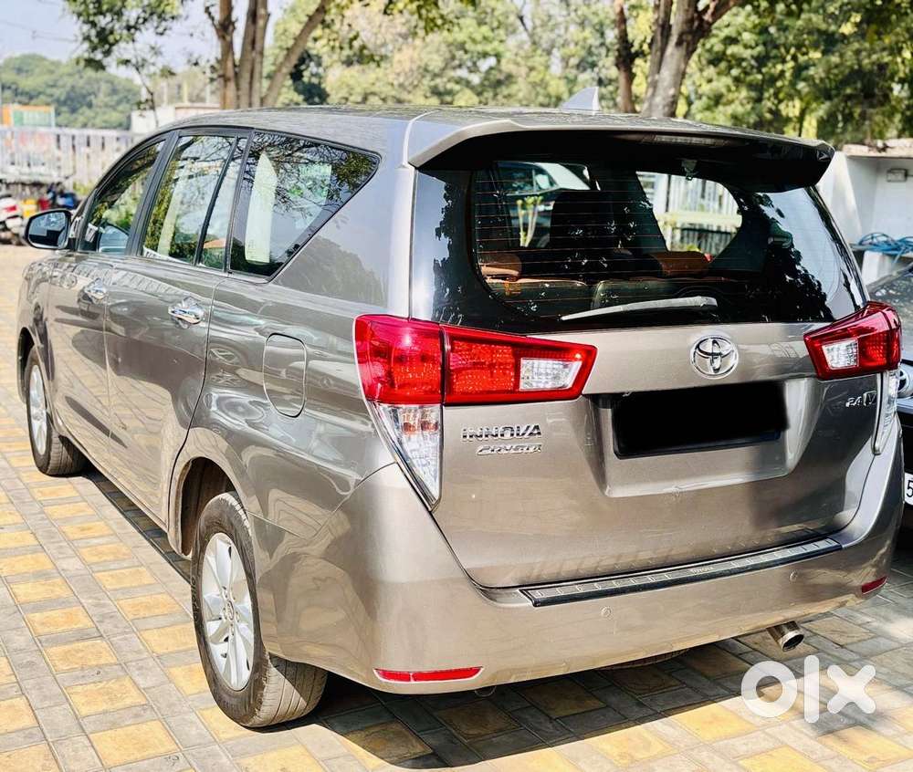 Toyota Innova Crysta 2.8 Zx At, 2017, Diesel