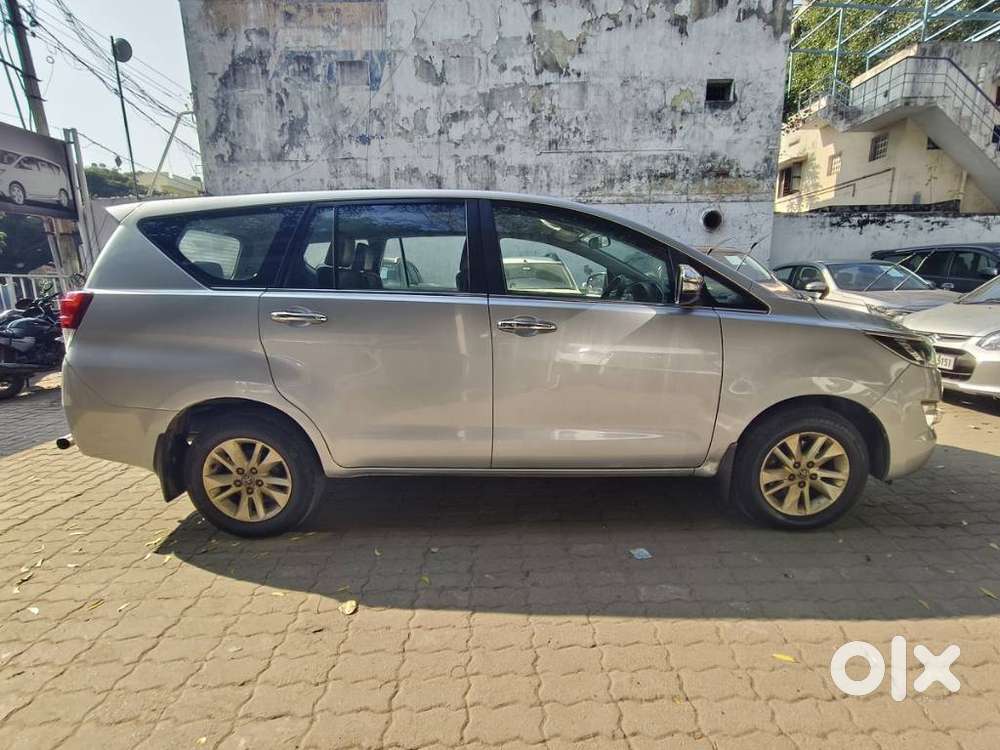 Toyota Innova Crysta 2.8z Automatic, 2017, Diesel