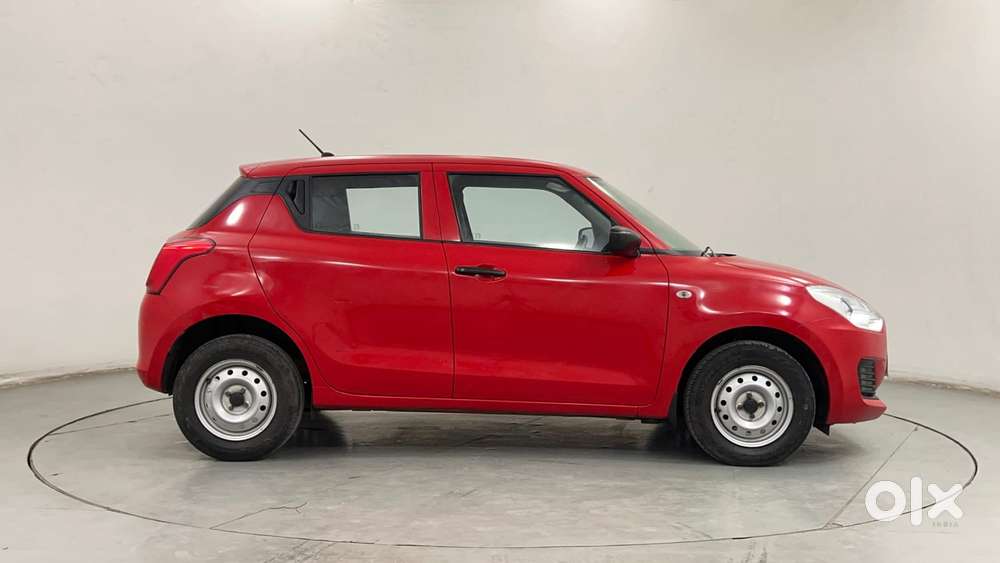 Maruti Suzuki Swift 1.3 Lxi, 2020, Petrol