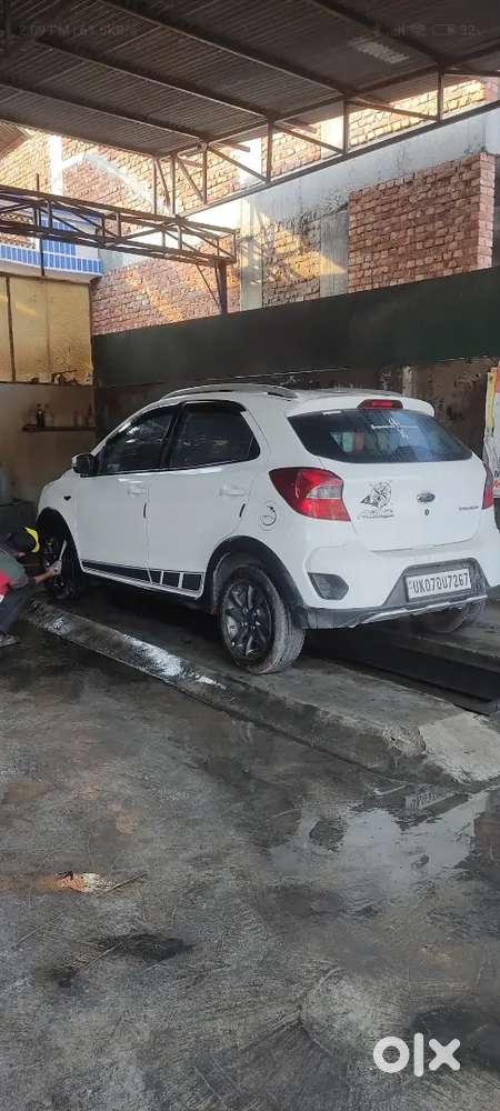New Condition Car, Only 32000km Driven.