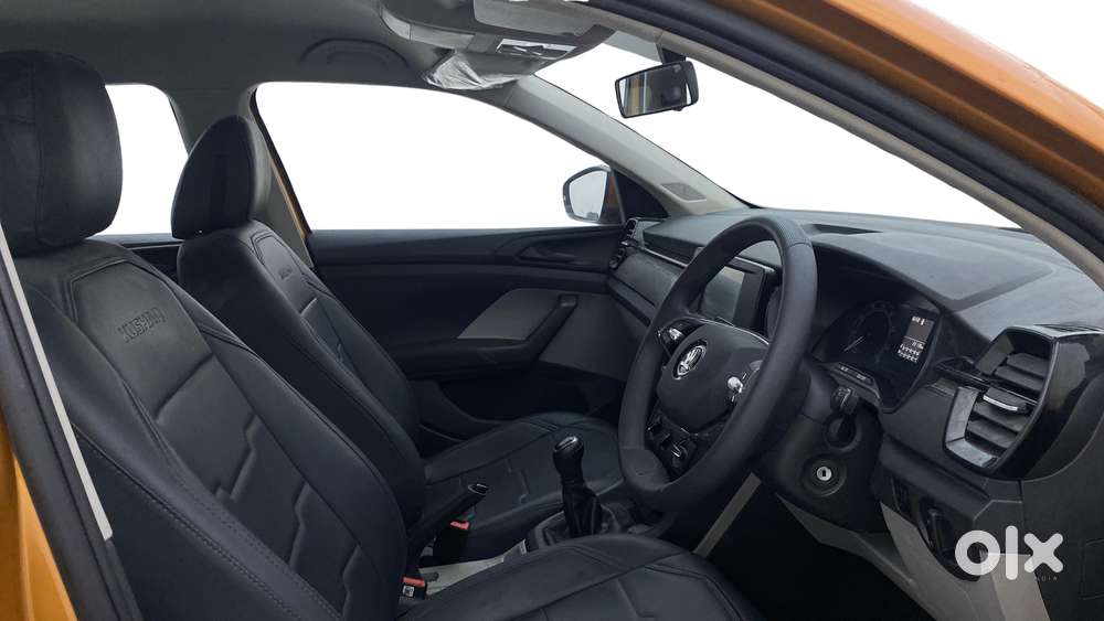 Skoda Kushaq 1.0 Tsi Active, 2022, Petrol