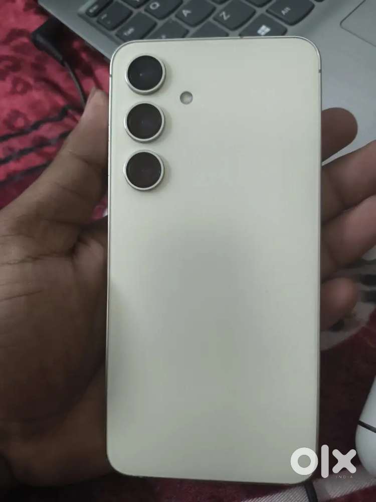 Samsung galaxy s24 (8...256); arjent sell money problem
