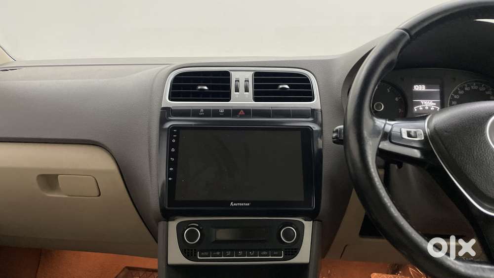 Volkswagen Vento 2013-2015 1.2 Tsi Highline At, 2016, Petrol