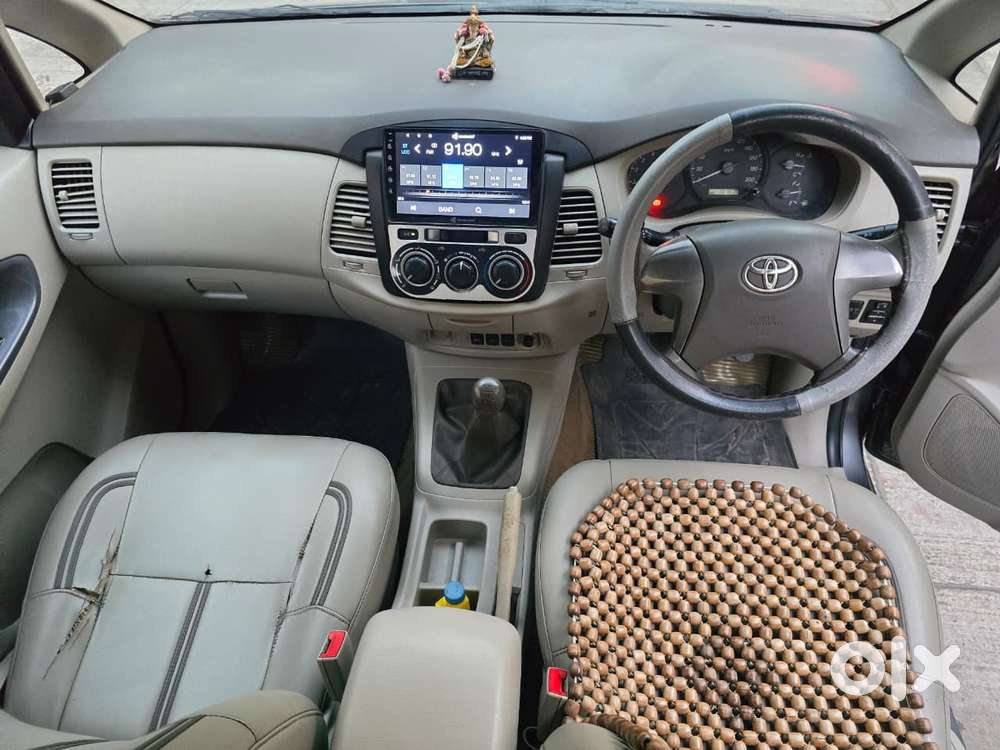 Toyota Innova 2.5 G (diesel) 7 Seater Bs Iv, 2013, Diesel