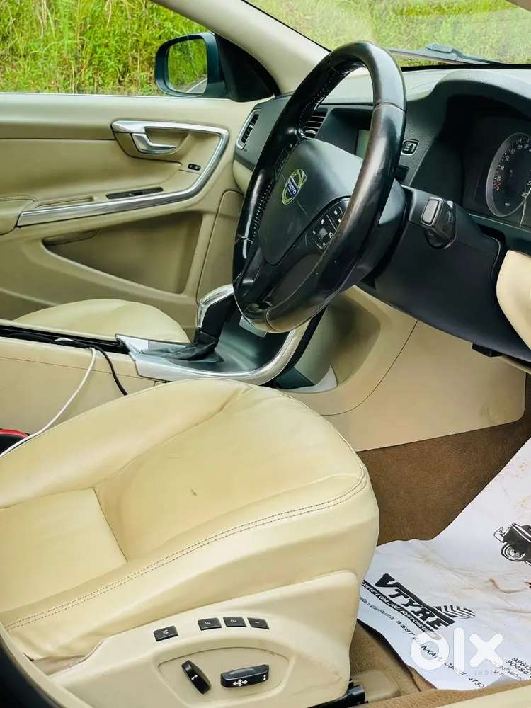 2013 Volvo S60 D4 Luxury Diesel Sedan