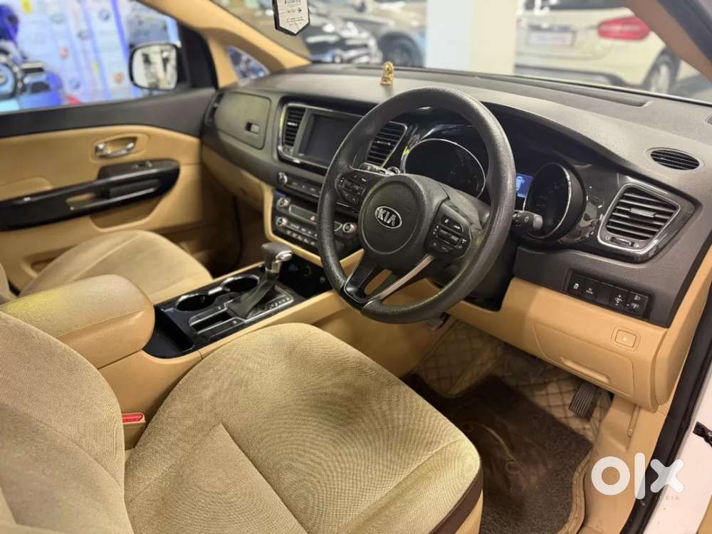 Kia Carnival Prestige, 2021, Diesel