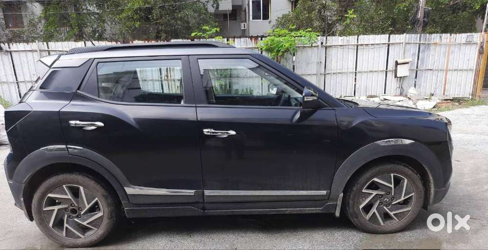 2023 Mahindra Xuv3x0 Ax7 Diesel Automatic Single Owner Great Condition