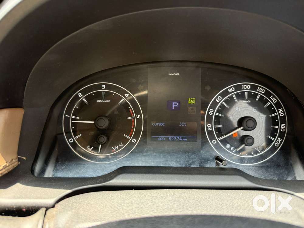 Toyota Innova Crysta 2.8 Gx At, 2017, Diesel