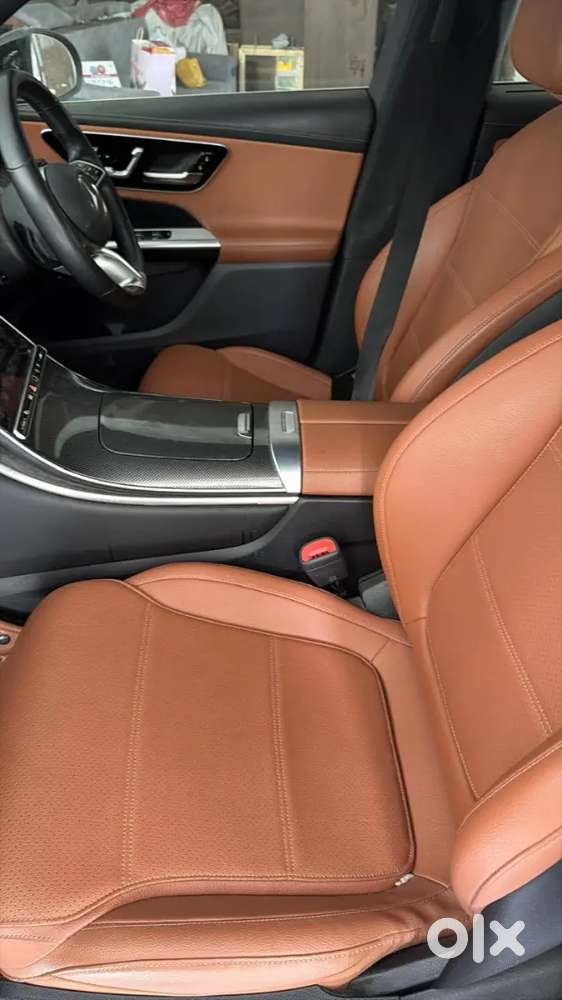 Mercedes-benz Glc 2024 Petrol Well Maintained