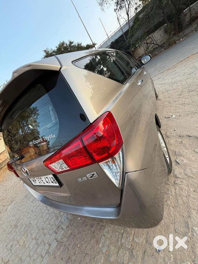 Toyota Innova Crysta 2.8 Zx At, 2016, Diesel