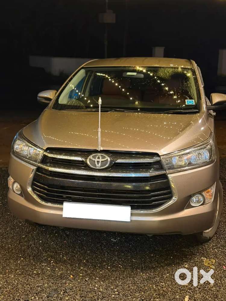 Toyota Innova Crysta 2018