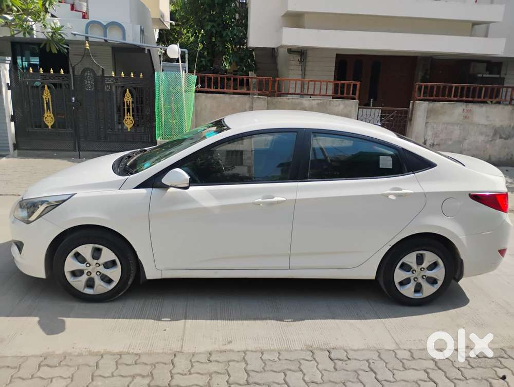Hyundai Verna 1.5 S Vtvt, 2016, Petrol