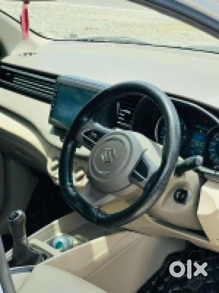 Maruti Suzuki Ertiga 1.5 Vxi, 2023, Petrol