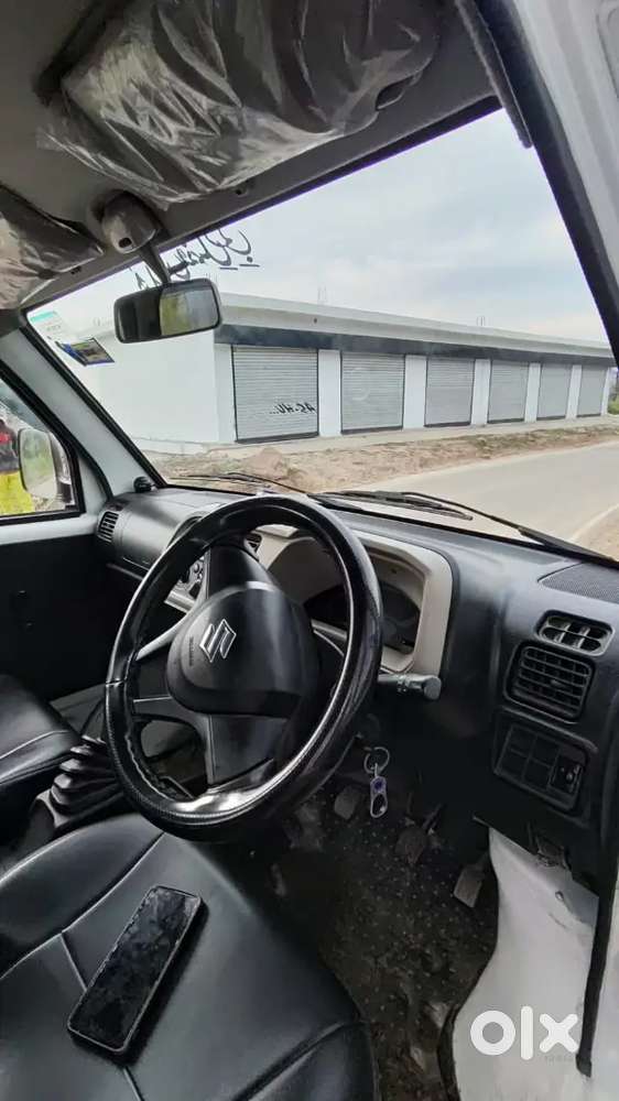 Maruti Suzuki Eeco 2023 Petrol 33000 Km Driven