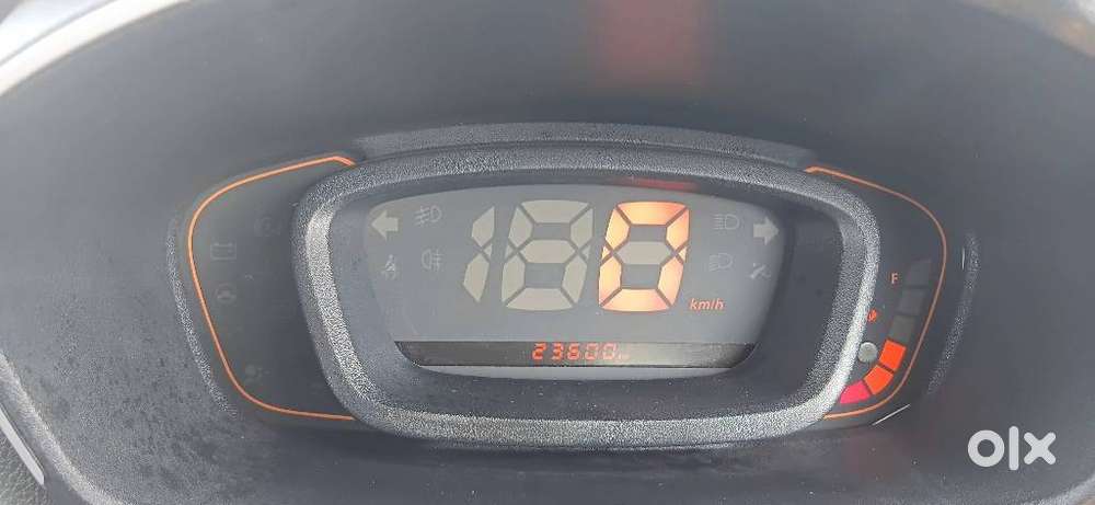 Renault Kwid Rxe, 2016, Petrol