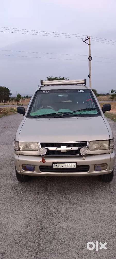 Chevrolet Tavera 2011 Diesel 180000 Km Driven